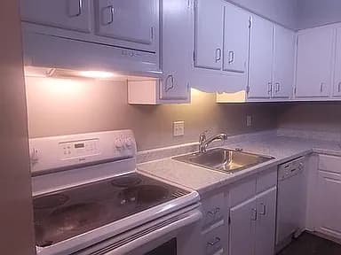 1017 Stevens Creek Rd Unit J202 — exterior photo