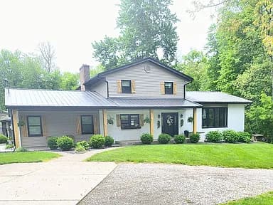 15910 County Road 18 — exterior photo