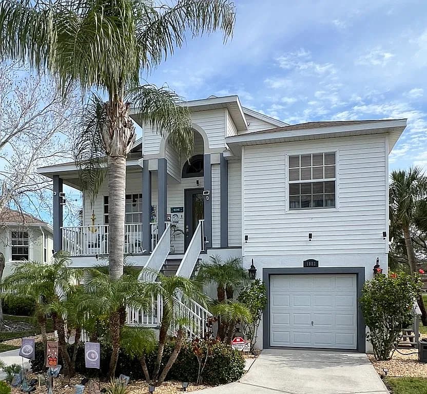 1003 Mizzen Ct — exterior photo