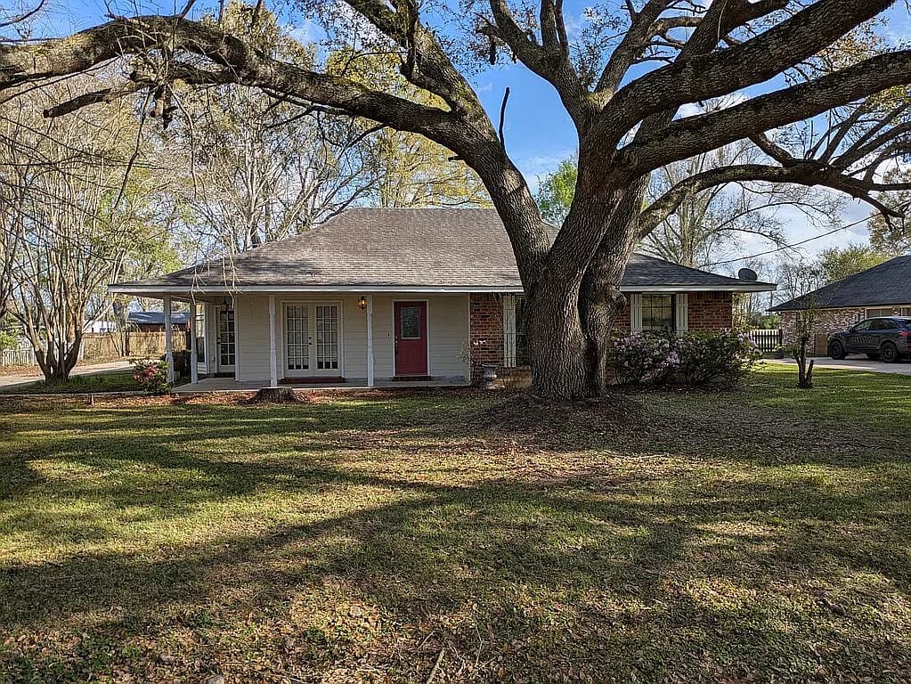 9394 Meadow Ln — exterior photo
