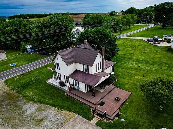 11590 Hayesville Rd — exterior photo