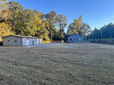 160 Crimson Dr — exterior photo