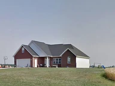 2301 Givens Rd — exterior photo