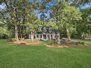 5990 Colonel Scott Dr — exterior photo
