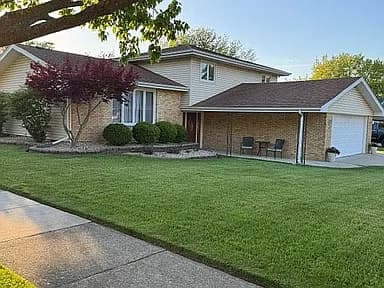 2530 James Dr — exterior photo