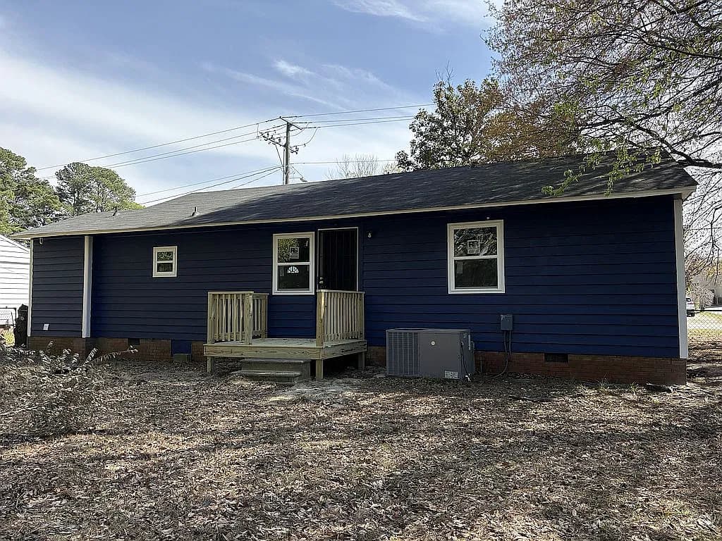 3214 Player Ave — exterior photo