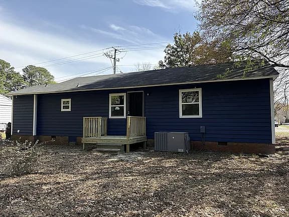 3214 Player Ave — exterior photo
