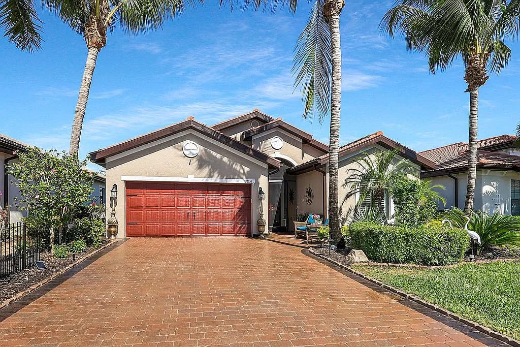 26159 Grand Prix Dr — exterior photo