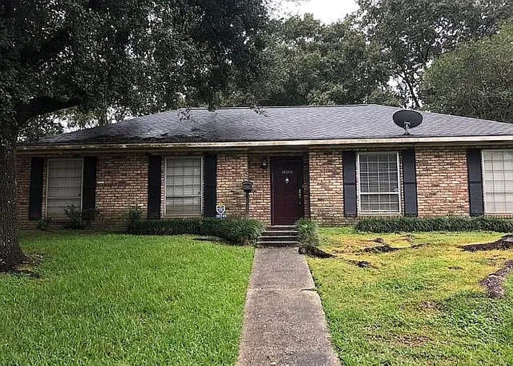 10746 Ranchwood Dr — exterior photo