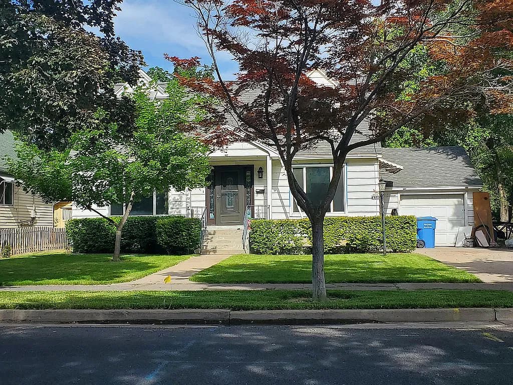 658 N 100 E — exterior photo