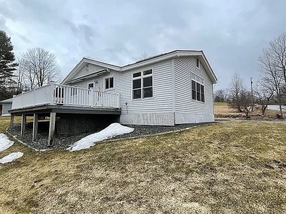 269 Barre Hl — exterior photo