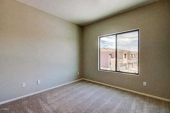 21655 N 36th Ave Unit 103 — exterior photo