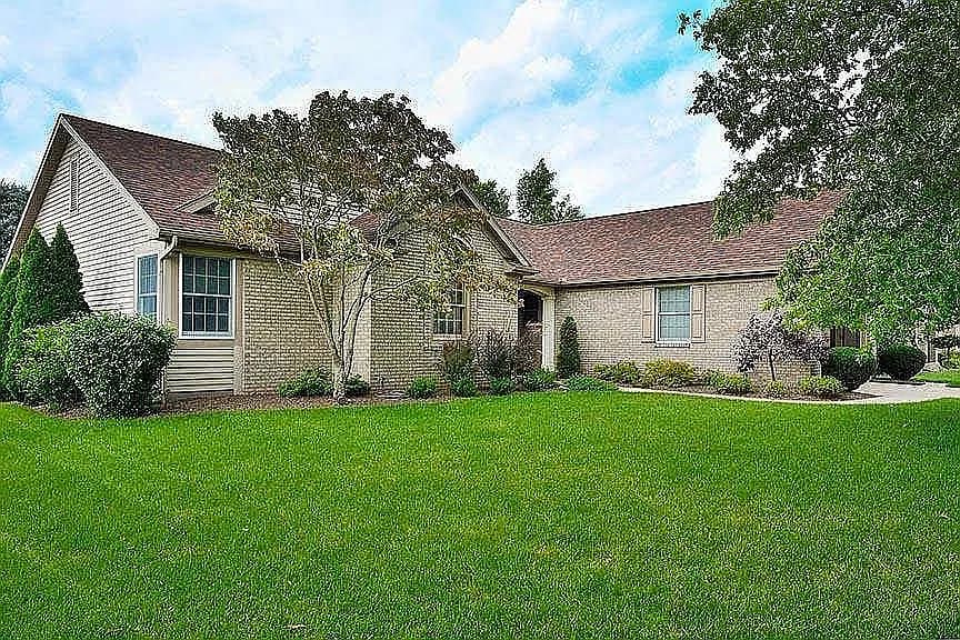 1407 Ashton Ct — exterior photo