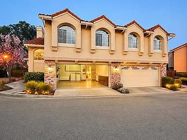 14 Sassafras Ln — exterior photo