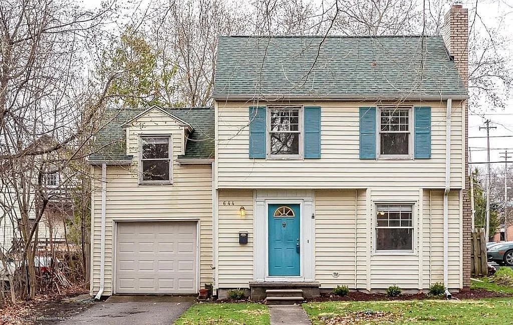 644 Forest St — exterior photo