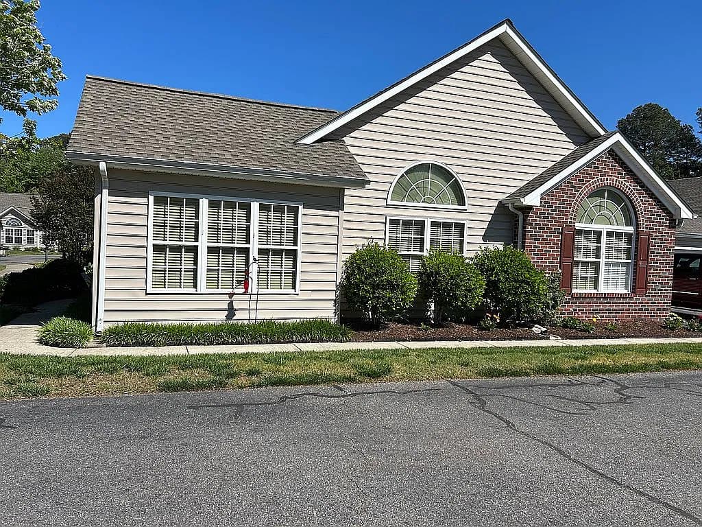 101 Tee Reach — exterior photo