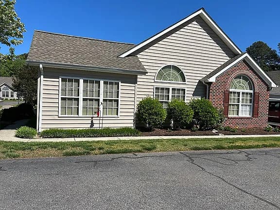 101 Tee Reach — exterior photo