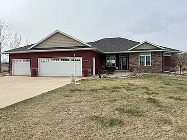 35702 Muskrat Dr — exterior photo