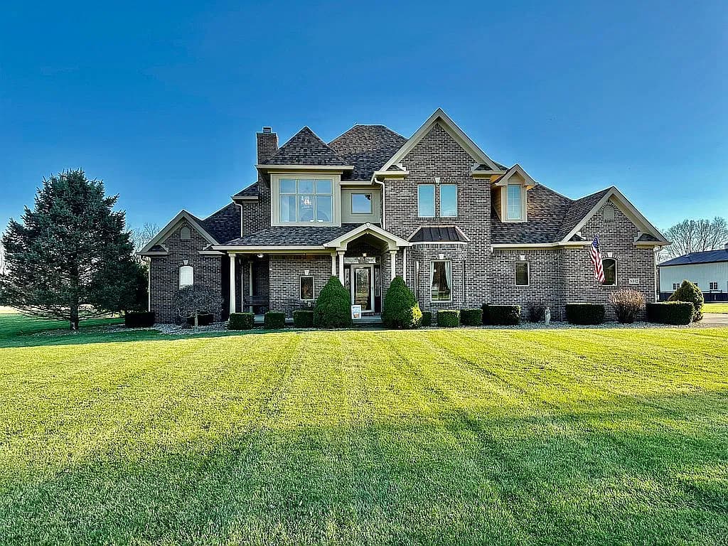 8342 Whispering Mist Ln — exterior photo