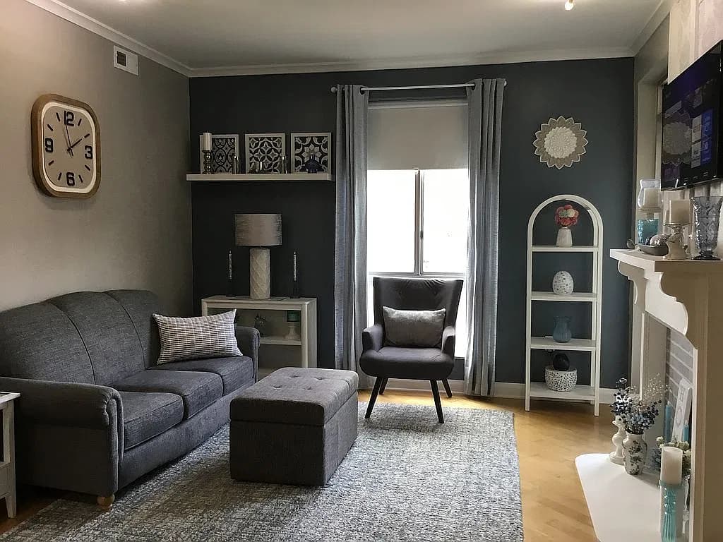 196 S Grant Ave APT 402 — exterior photo