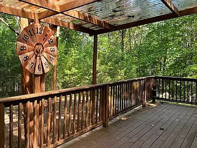 105 Rusty G Pl — exterior photo