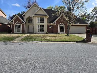 1707 Magnolia Pl — exterior photo