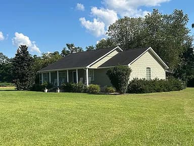 499 Wilder Rd — exterior photo