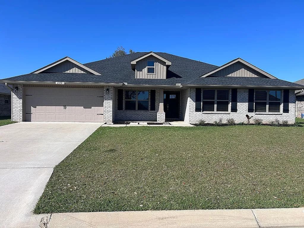5176 Emmaline Ln — exterior photo