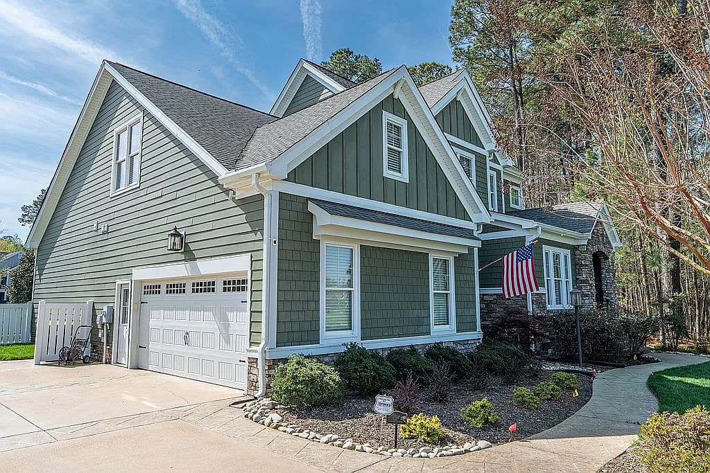 1209 Founders Pointe Trl — exterior photo