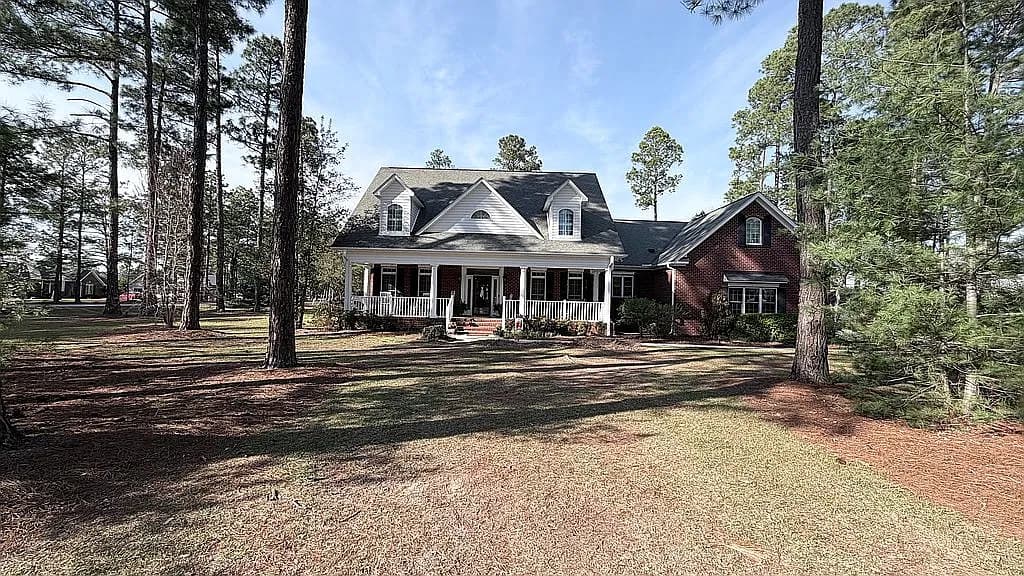 105 Pine Ledge Rd — exterior photo