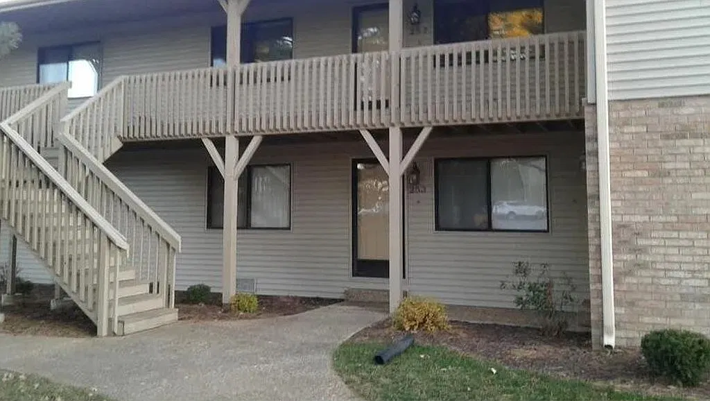 253 Eagle Rdg — exterior photo