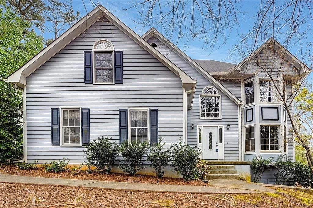140 Autumn Moon Trl — exterior photo