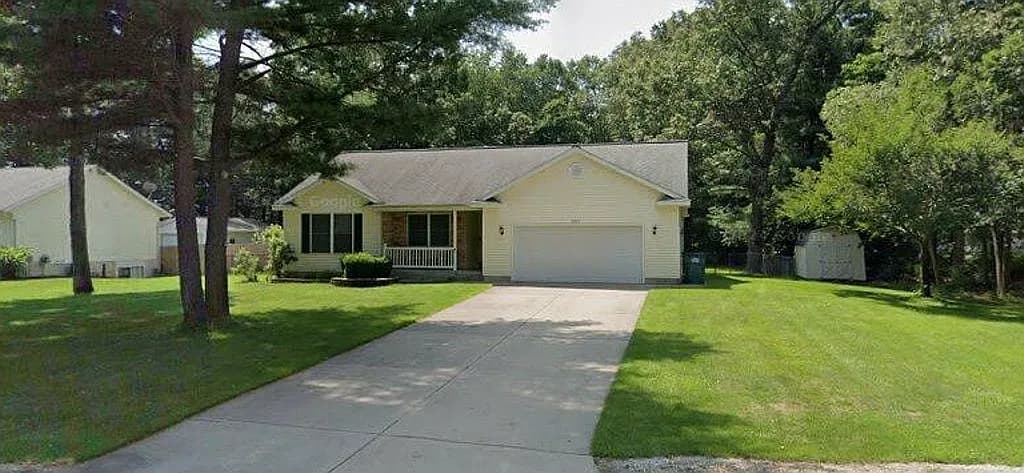 2069 Rambling Oak Dr — exterior photo