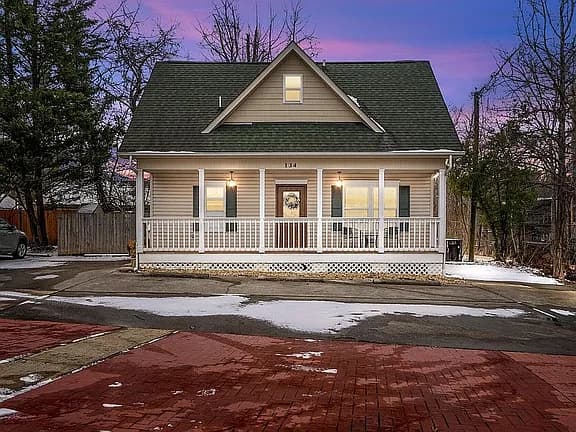 134 Roaring Fork Rd — exterior photo