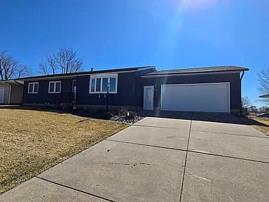 349 W Cedar Lane Dr — exterior photo