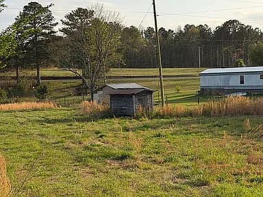 8214 County Road 70 — exterior photo