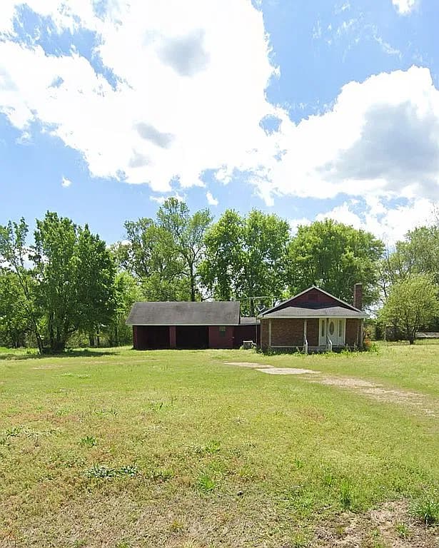 3183 Highway 195 N — exterior photo