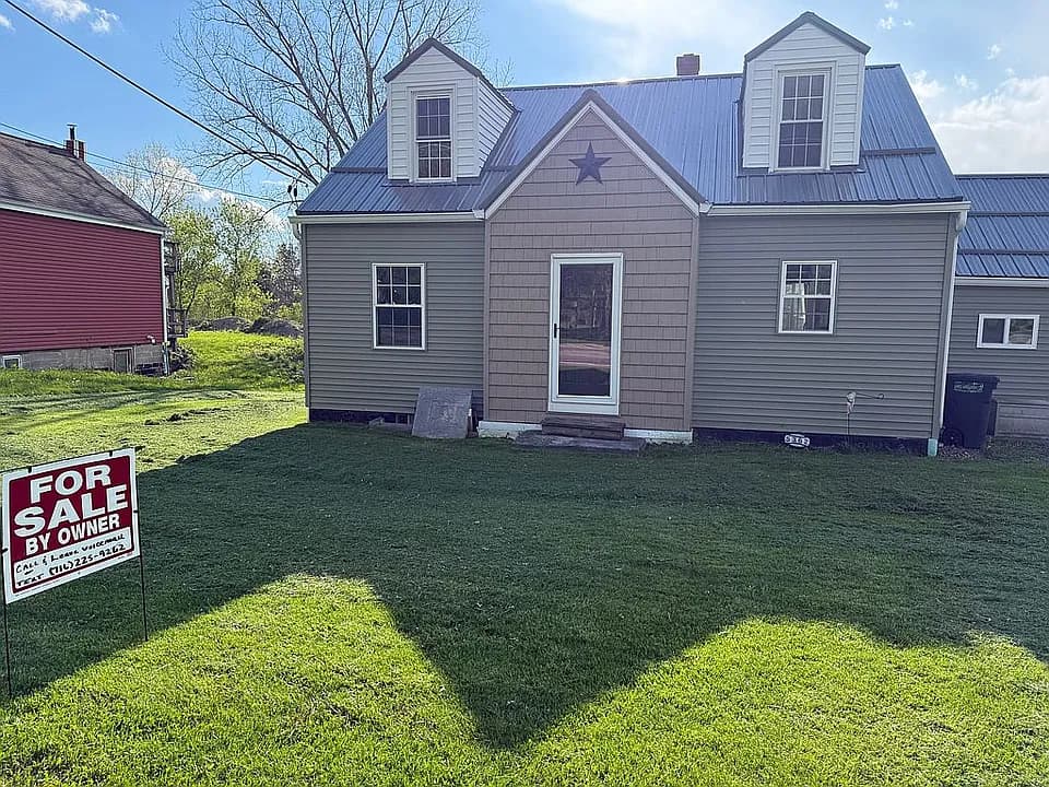 5362 Chestnut Ridge Rd — exterior photo
