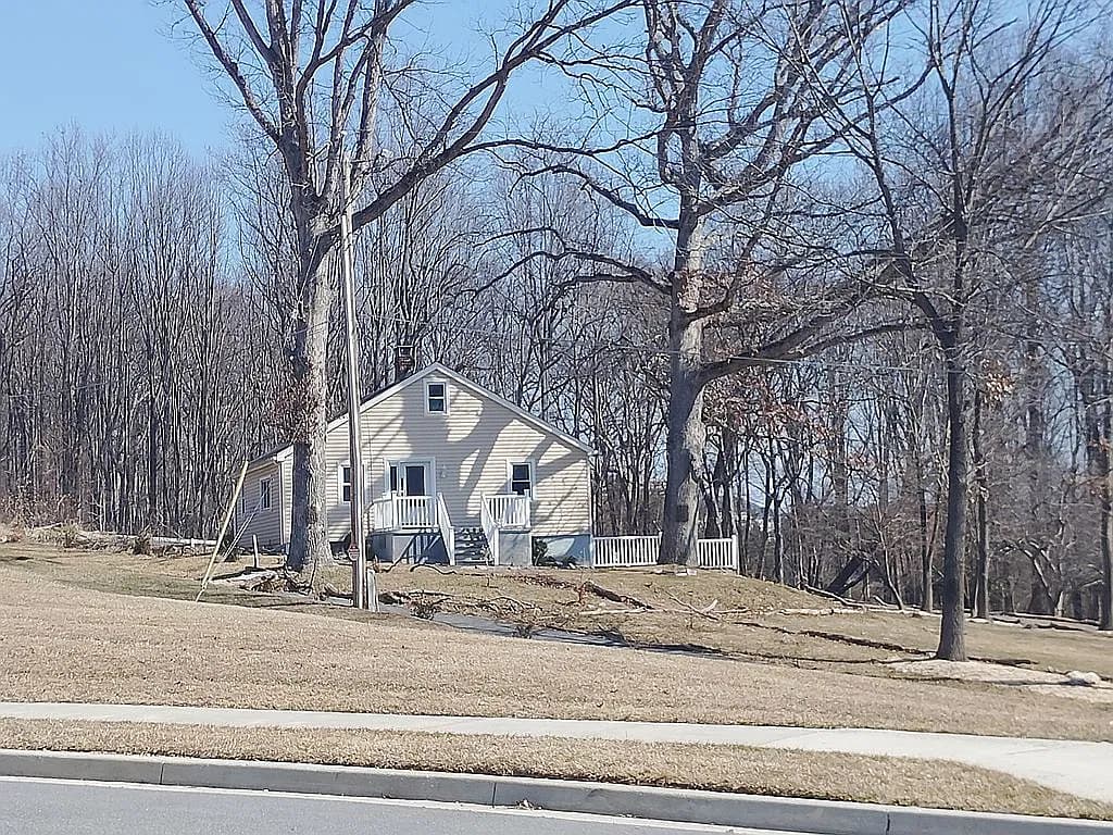 4619 Lathe Rd — exterior photo