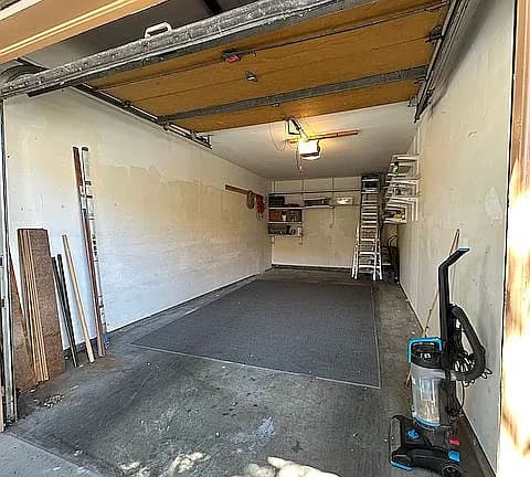 6501 Monte Serrano NE — exterior photo
