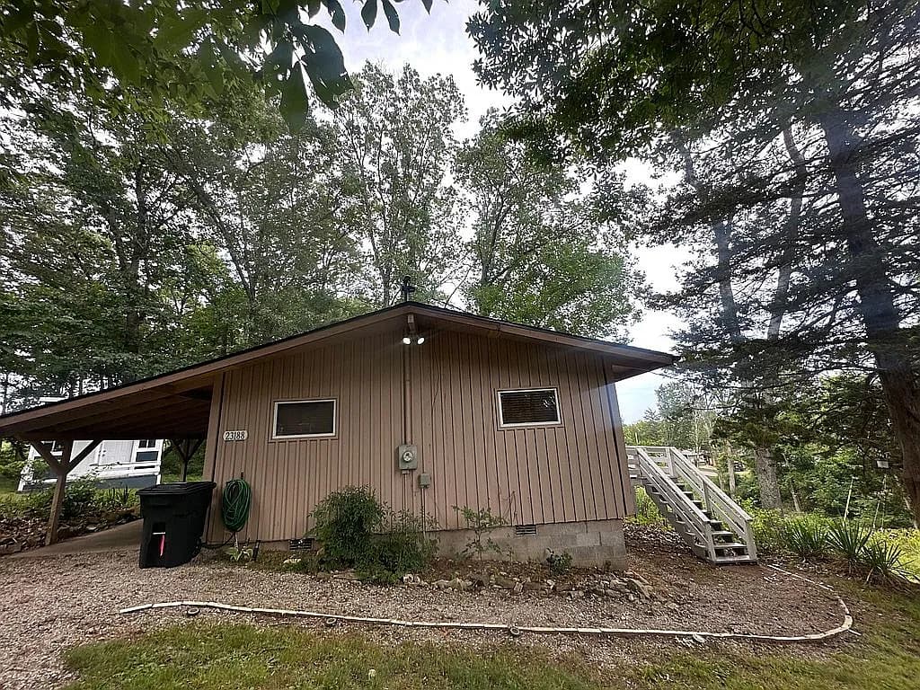 23188 Farm Road 1245 — exterior photo