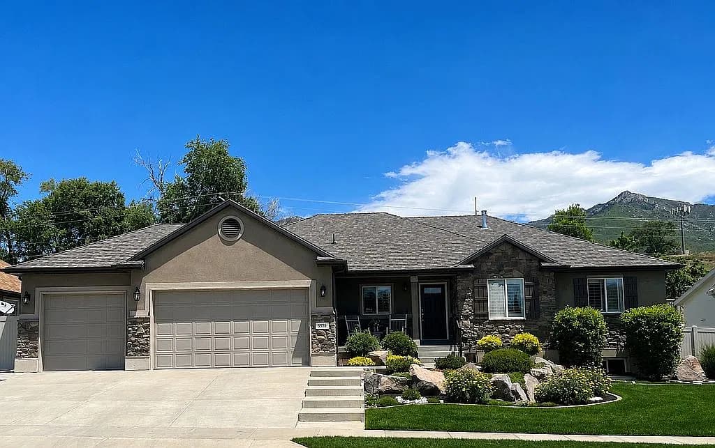 5538 S 1425 E — exterior photo