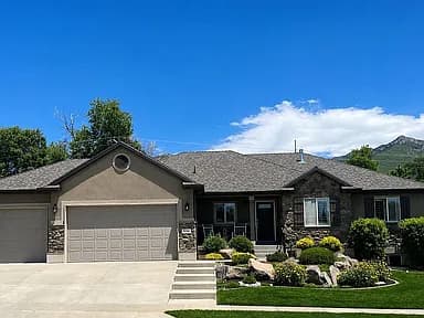 5538 S 1425 E — exterior photo