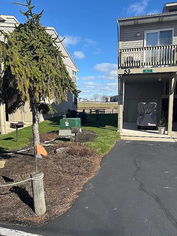 8877 W Canada Goose Ct — exterior photo
