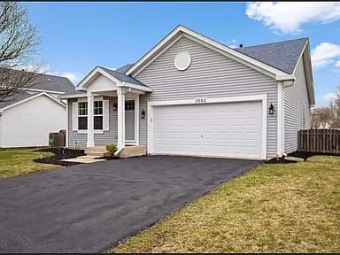 2082 Kathleen Cir — exterior photo