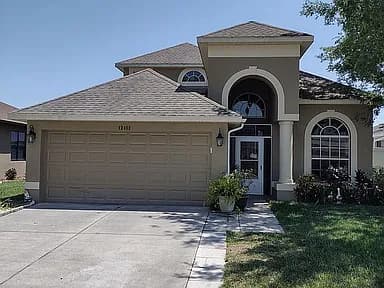 12452 Cricklewood Dr — exterior photo