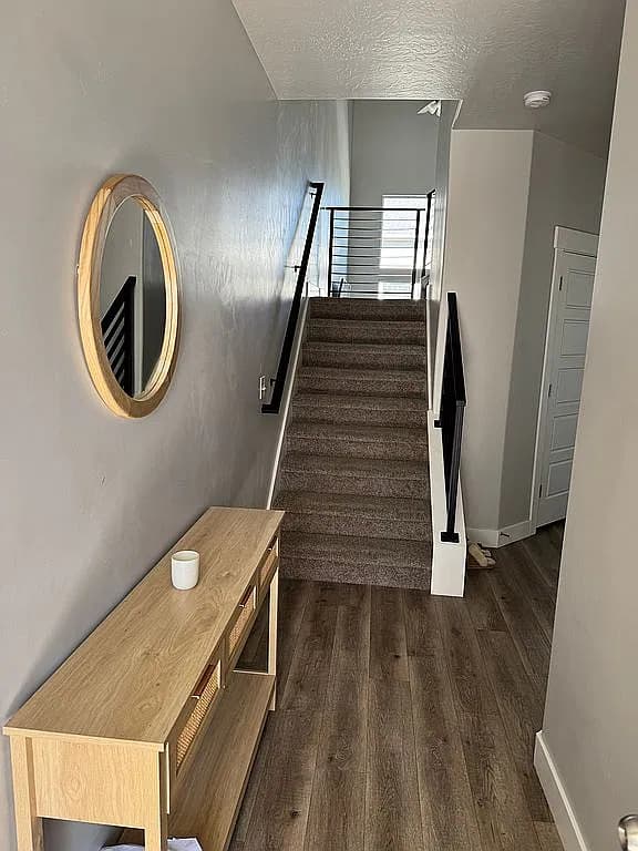 4044 W 1650 N — exterior photo