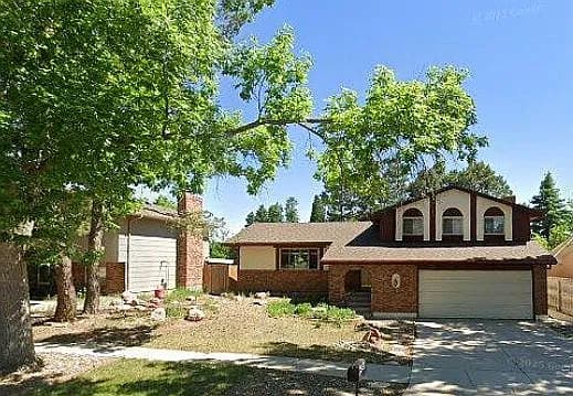 4345 Nonchalant Cir N — exterior photo