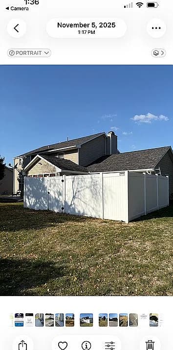 300 Gainesborough Ct — exterior photo