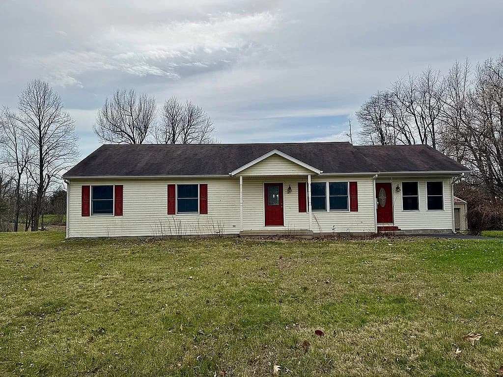 1665 S 1000 W — exterior photo